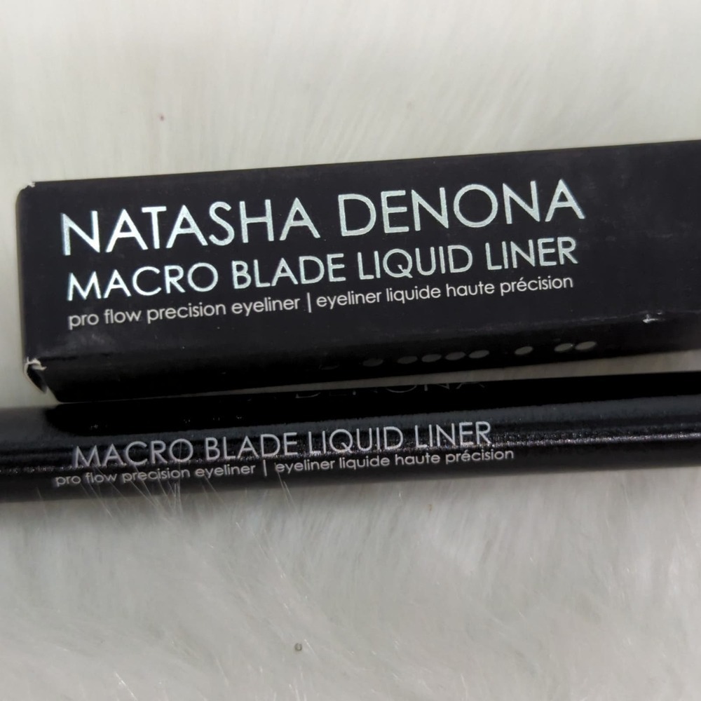 Natasha Denona  Liquid‎ Eyeliner - Picture 3 of 4